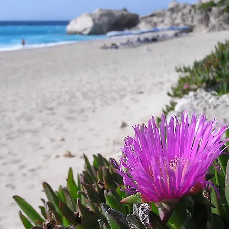 Eolos With Private Parking *