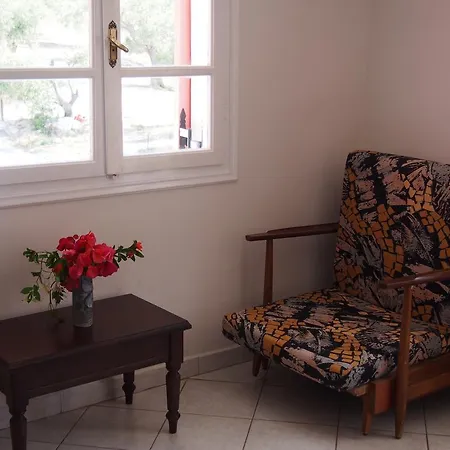 Eolos With Private Parking Lägenhet Áyios Nikítas