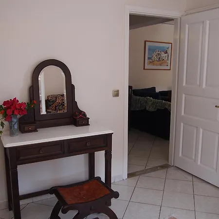 Eolos With Private Parking Appartement *