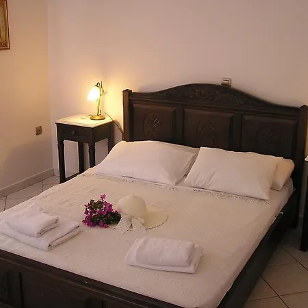 Eolos With Private Parking Lägenhet Áyios Nikítas