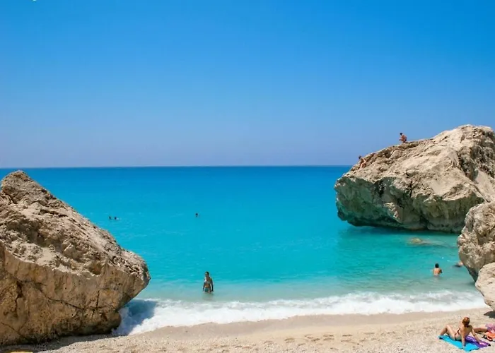 Eolos With Private Parking Apartment *