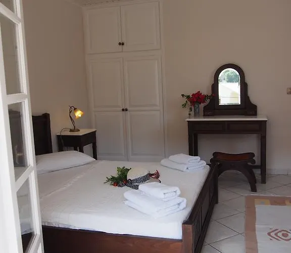 Eolos With Private Parking Agios Nikitas