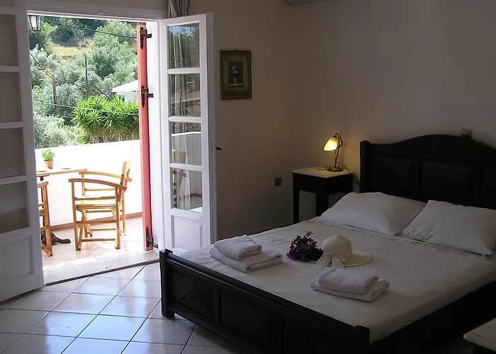 Eolos With Private Parking *