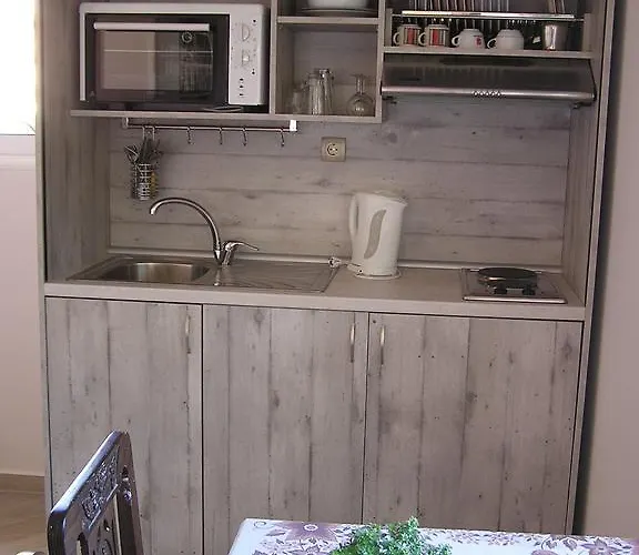 Eolos With Private Parking * Agios Nikitas